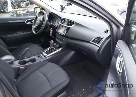 2017 Nissan Sentra Sr z USA, uszkodzony, nr VIN 3N1AB7AP4HY380564